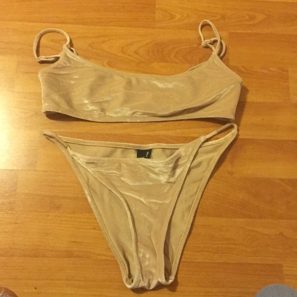 triangl raine bikini